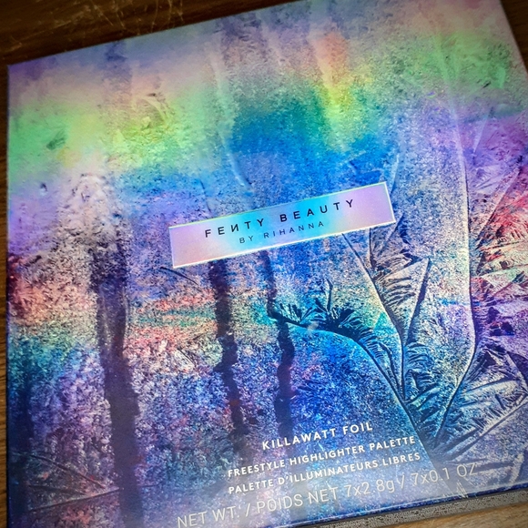 FENTY BEAUTY by Rihanna's Killawatt Foil Palate - Picture 3 of 4